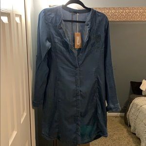 Denim dress with long sleeves